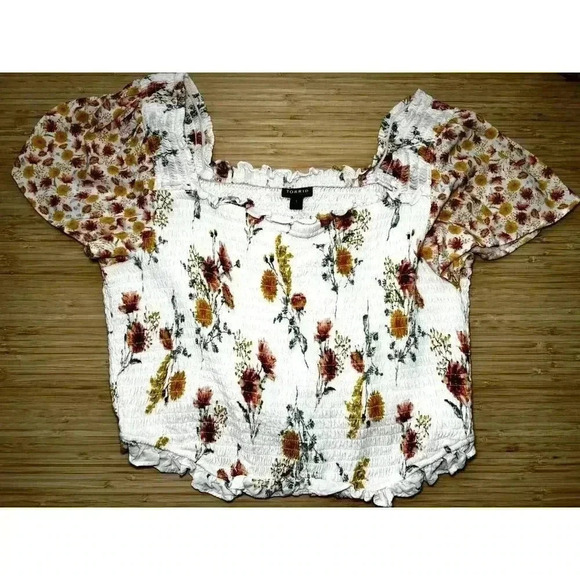 Torrid Warm Sunset Floral Smocked Flutter Sleeve Crop Top 1 (1x) EUC - Picture 9 of 15
